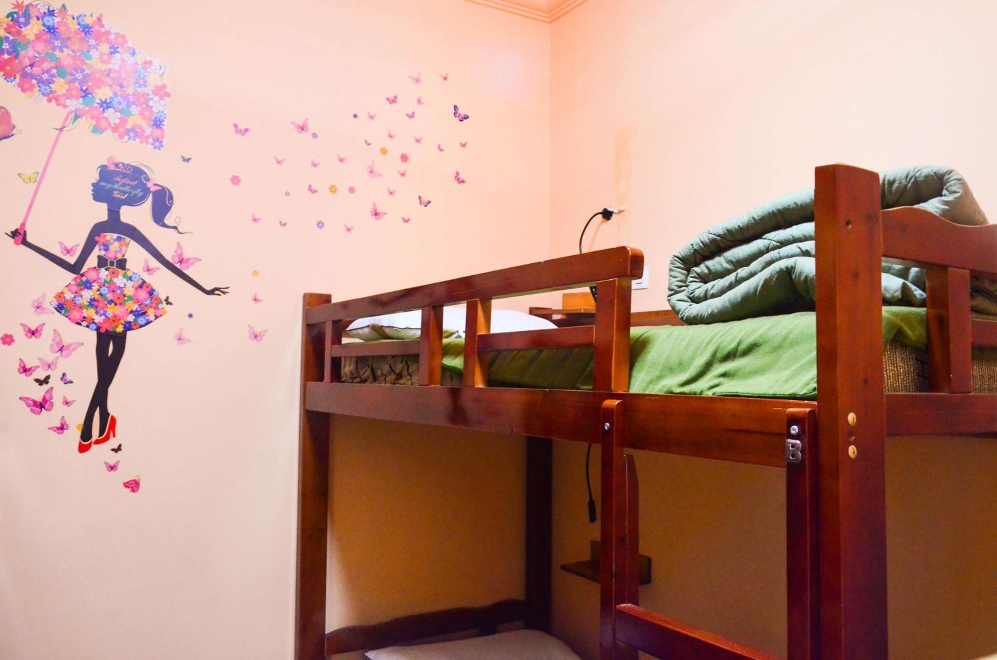 Shu Hostel Guiyang  Exterior photo